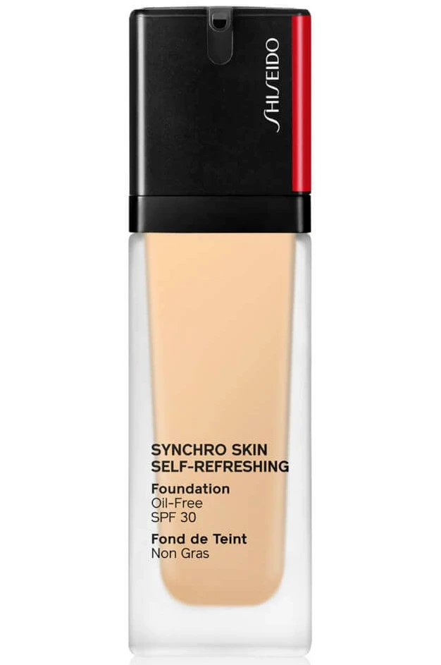 Synchro Skin Self-Refreshing Foundation จาก Shiseido (ราคา 1,950 บาท)