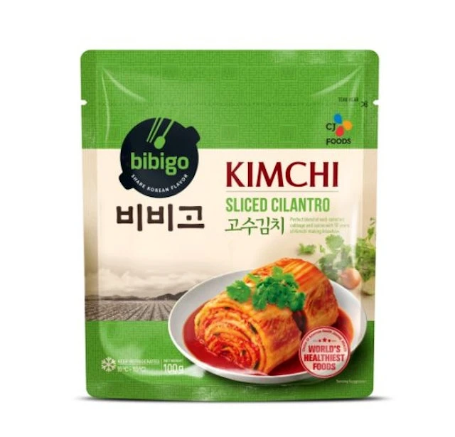 4. กิมจิผักกาดขาวหั่นผสมผักชี Bibigo Kimchi Sliced Cilantro